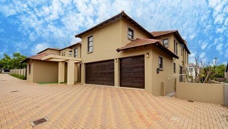 5 Bedroom House in Valleyview Estate
