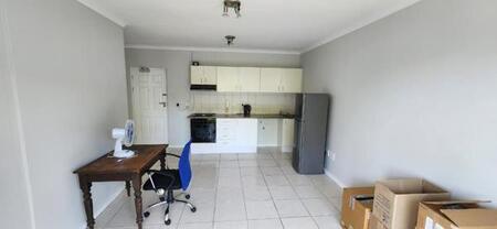 1 Bedroom Apartment in Rondebosch