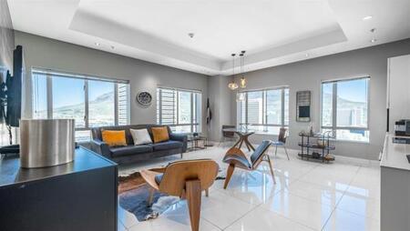 2 Bedroom Apartment in Cape Town City Centre