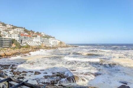 Studio Apartment in Bantry Bay