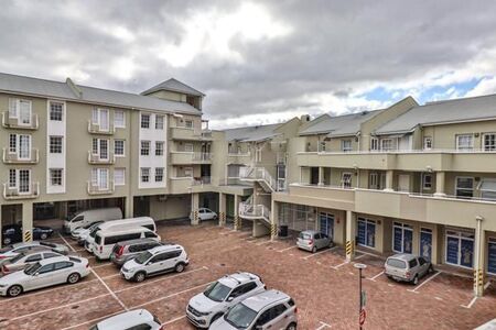 3 Bedroom Apartment in Stellenbosch Central