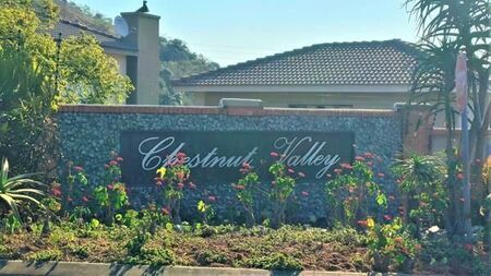 3 Bedroom Townhouse in Sonheuwel