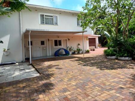 2 Bedroom Apartment in Umhlanga Rocks