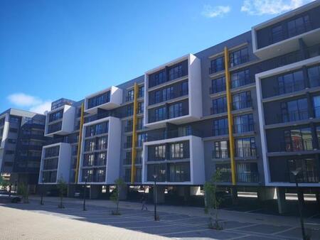 1 Bedroom Apartment in New Town Centre