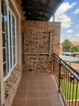 2 Bedroom Apartment in Radiokop