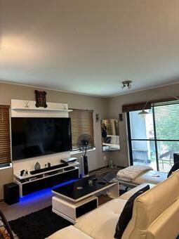 2 Bedroom Flat in Roodepoort North