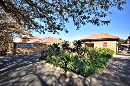 2 Bedroom Apartment in Honeydew