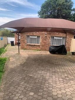 2 Bedroom Apartment in Weltevreden Park