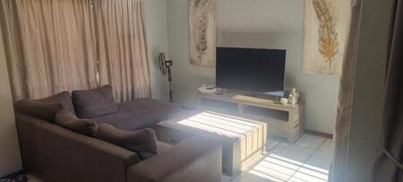 2 Bedroom Townhouse in Chancliff Ah