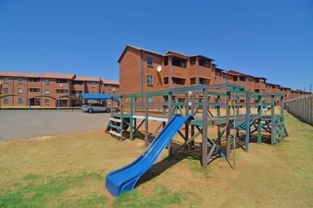 2 Bedroom Apartment in Pretoria West