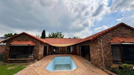 5 Bedroom house to rent in Secunda