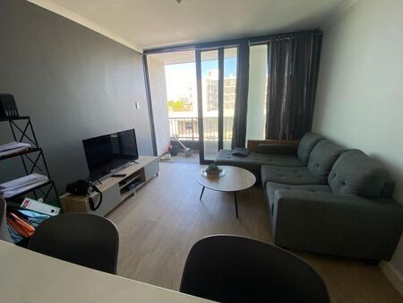 1 Bedroom apartment to rent in Observatory, Cape Town