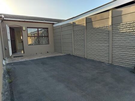 2 Bedroom house to rent in Tygerdal, Goodwood