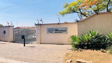 2 Bedroom apartment to rent in Ferndale, Randburg