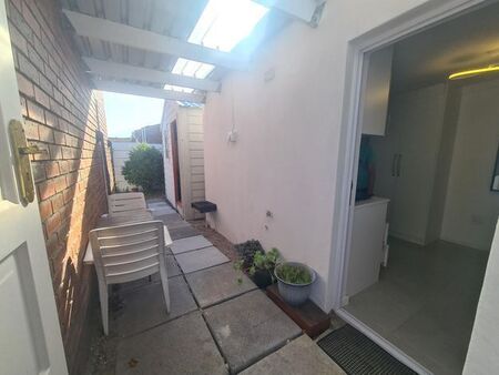 1 Bedroom cottage to rent in Edgemead, Goodwood