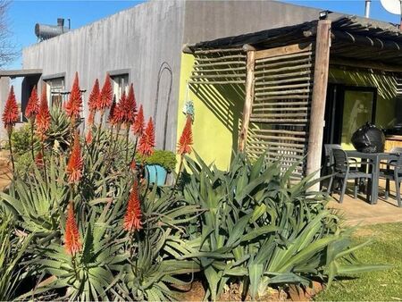 2 Bedroom house to rent in Groenvlei Sh, Bloemfontein