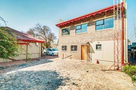 3 Bedroom Apartment in New Modder