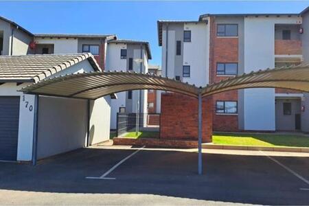 2 Bedroom Apartment in Amberfield