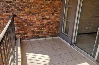 2 Bedroom Apartment in Pierre van Ryneveld