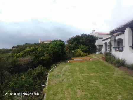 4 Bedroom House in Santareme