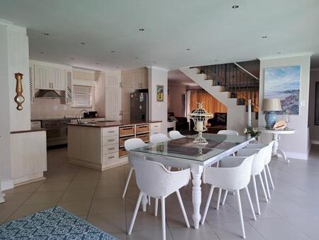 4 Bedroom House in St Francis Bay
