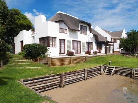 4 Bedroom House in St Francis Bay Canals