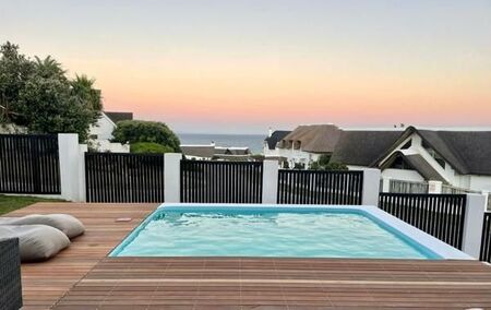 5 Bedroom House in St Francis Bay