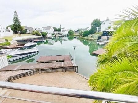 6 Bedroom House in St Francis Bay Canals