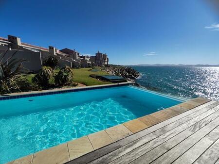 5 Bedroom Apartment in St Francis Bay