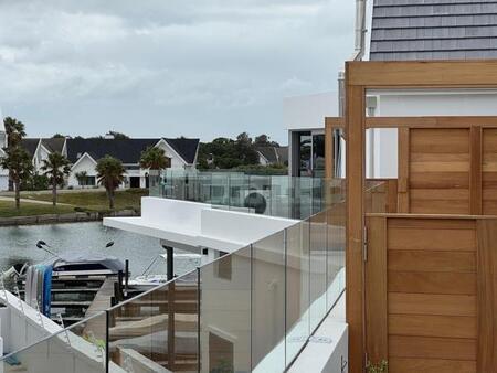 2 Bedroom Apartment in St Francis Bay Canals