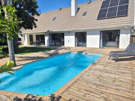 4 Bedroom House in St Francis Bay