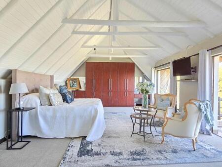 4 Bedroom House in St Francis Bay Canals