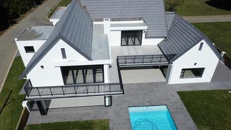 4 Bedroom House in Kromme River