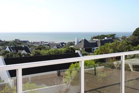 5 Bedroom House in St Francis Bay