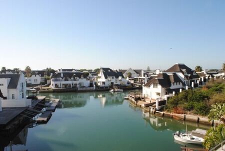5 Bedroom House in St Francis Bay Canals