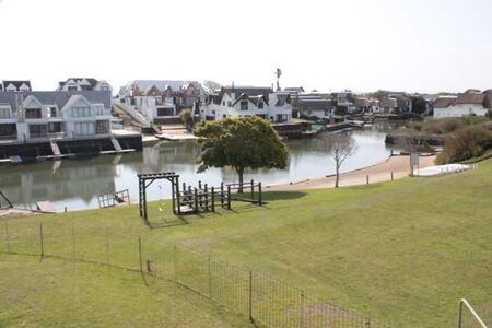 3 Bedroom Apartment in St Francis Bay Canals