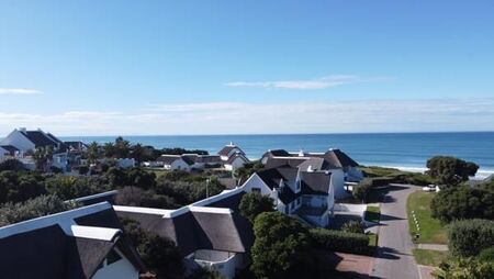 4 Bedroom House in St Francis Bay