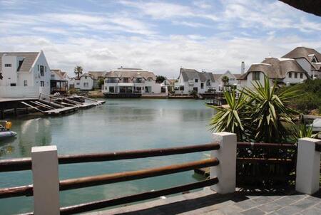 6 Bedroom House in St Francis Bay Canals