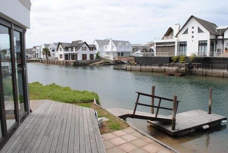 4 Bedroom House in St Francis Bay Canals
