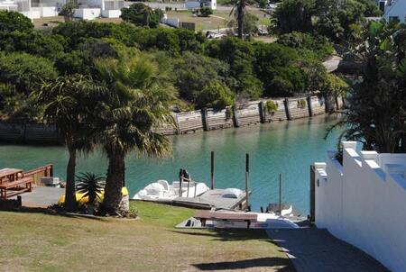 5 Bedroom House in St Francis Bay Canals