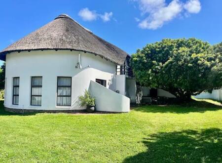 4 Bedroom House in St Francis Bay