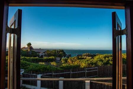 3 Bedroom House in Santareme