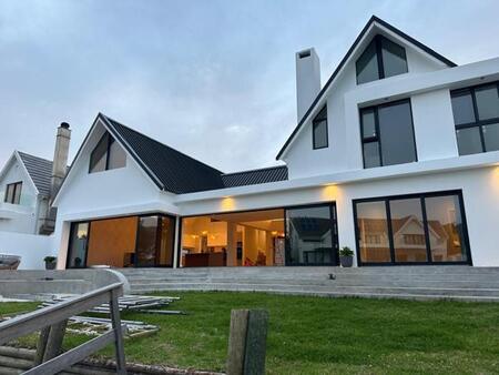 4 Bedroom House in St Francis Bay Canals