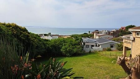 3 Bedroom House in Wavecrest