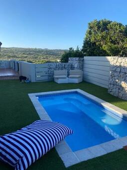 4 Bedroom House in Cape St Francis