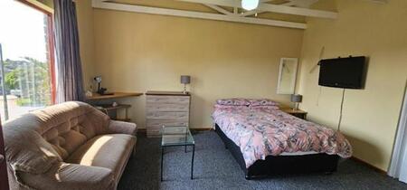 1 Bedroom Apartment in Sherwood and surrounds