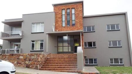 2 Bedroom Apartment in Adcockvale