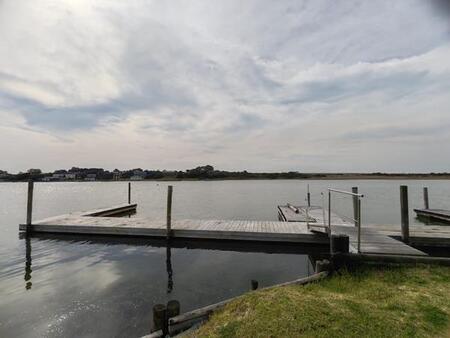 4 Bedroom House in Oyster Bay