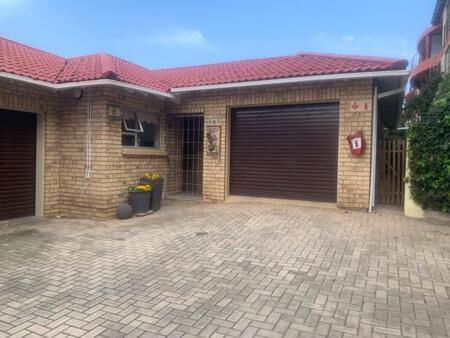 3 Bedroom Townhouse in Wavecrest