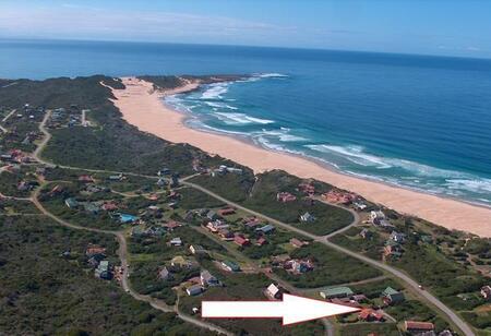 4 Bedroom House in Cape St Francis
